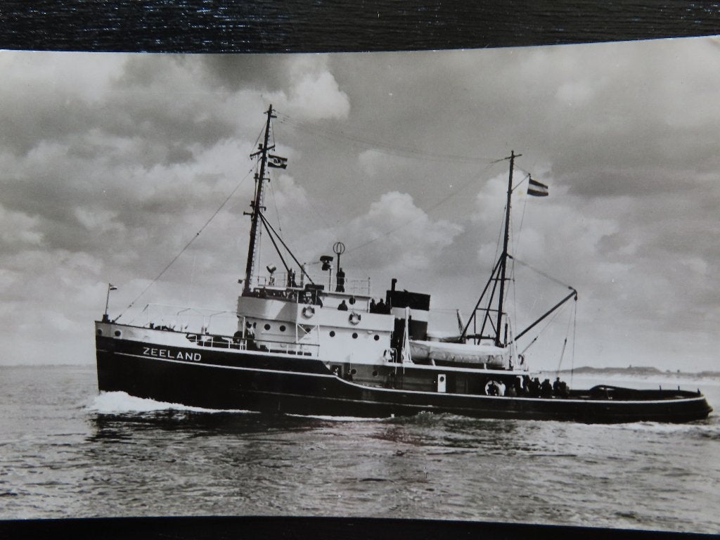 ansichtkaart sleepboot "Zeeland" Wijsmuller, Ophalen of Verzenden, Motorboot, Kaart, Foto of Prent