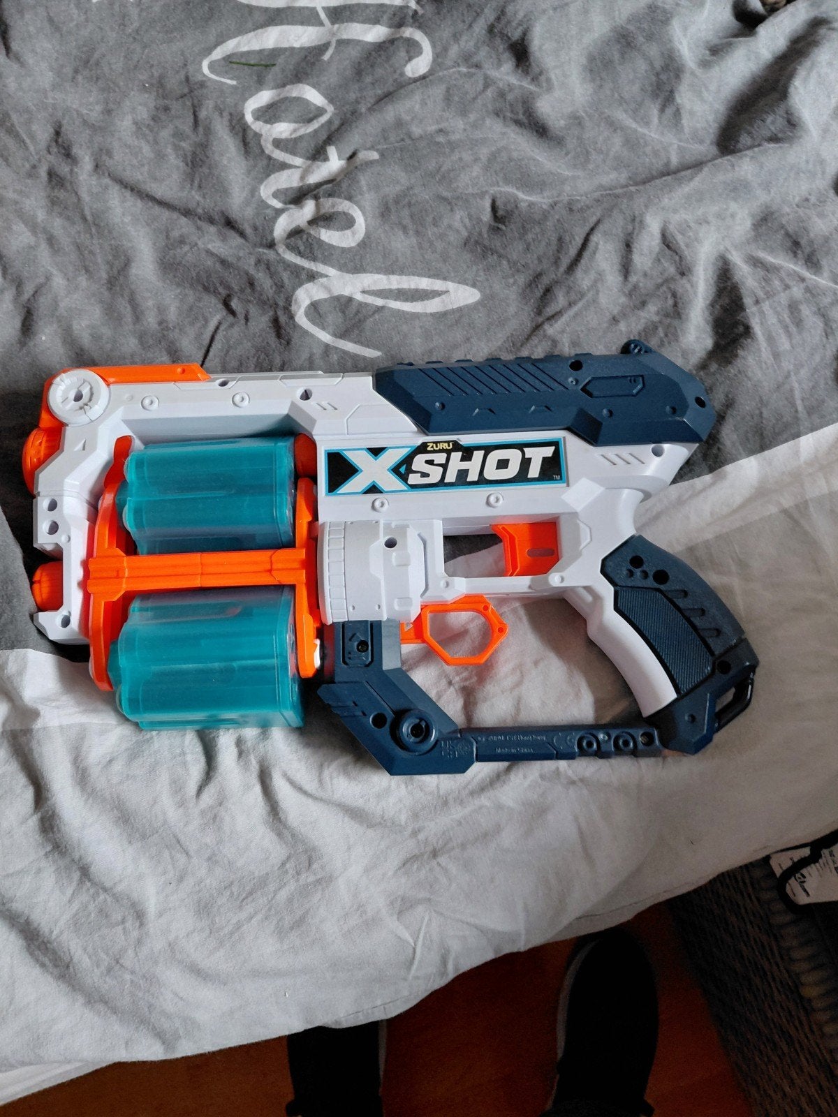 Zure shot bijna gratis, Ophalen