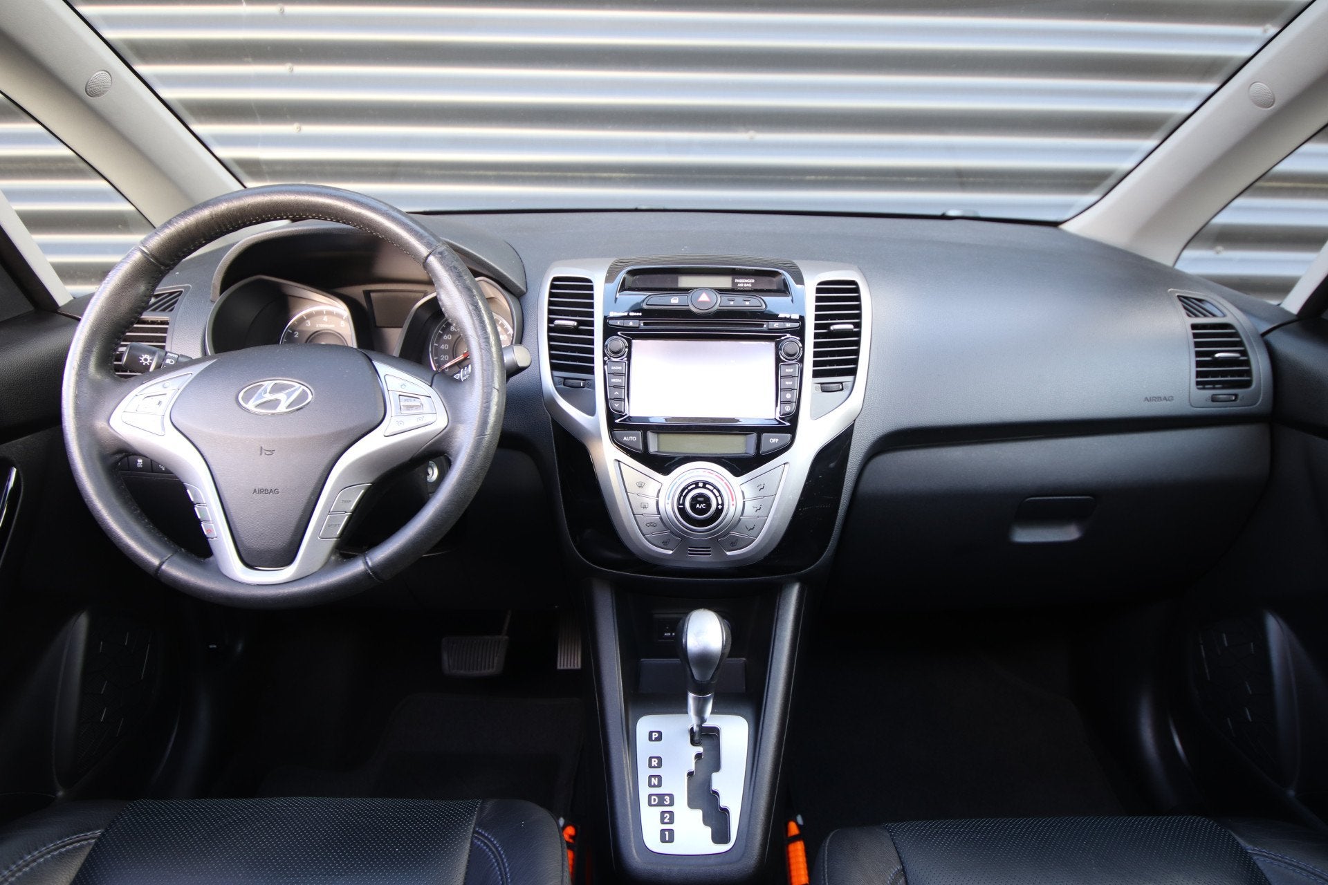 Hyundai ix20 1.6i i-Catcher Automaat, 1e Eig, volledig onder, Auto's, 15 km/l, 4 cilinders, Bedrijf, 550 kg