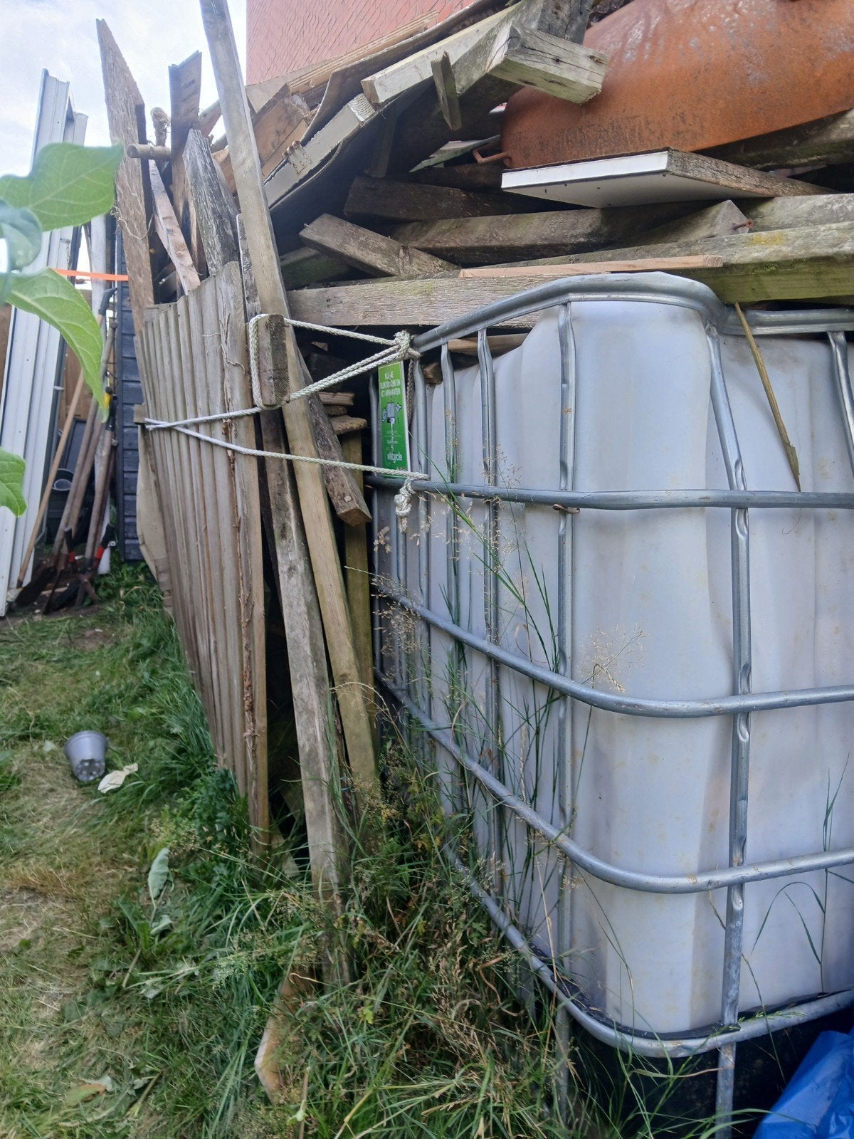 gratis hout voor in de kachel met inc bak 1000 liter, Tuin en Terras, Regentonnen, 150 liter of meer, Ophalen