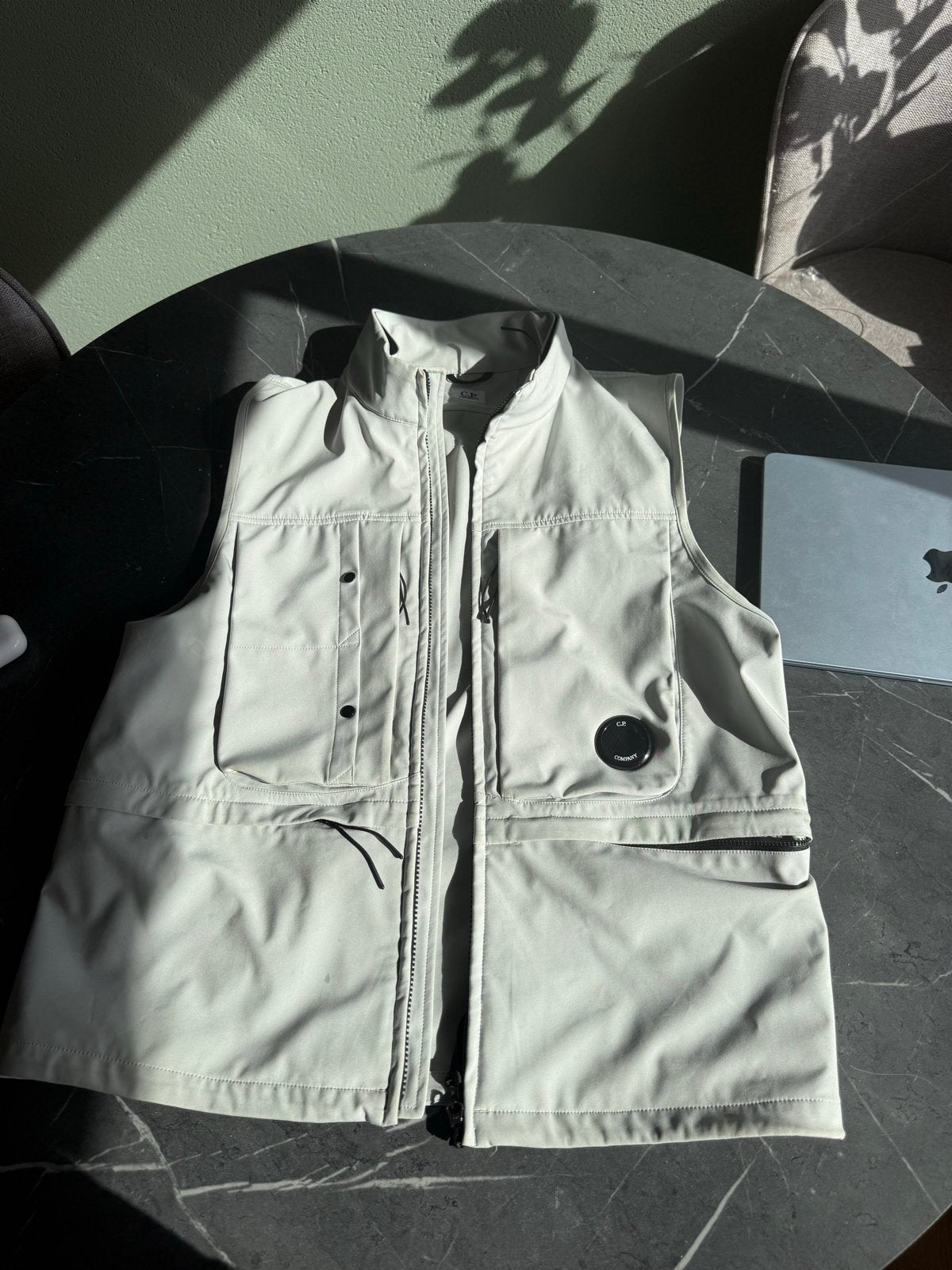 C.P. Company bodywarmer, Ophalen of Verzenden, Zo goed als nieuw, Maat 52/54 (L), Overige kleuren