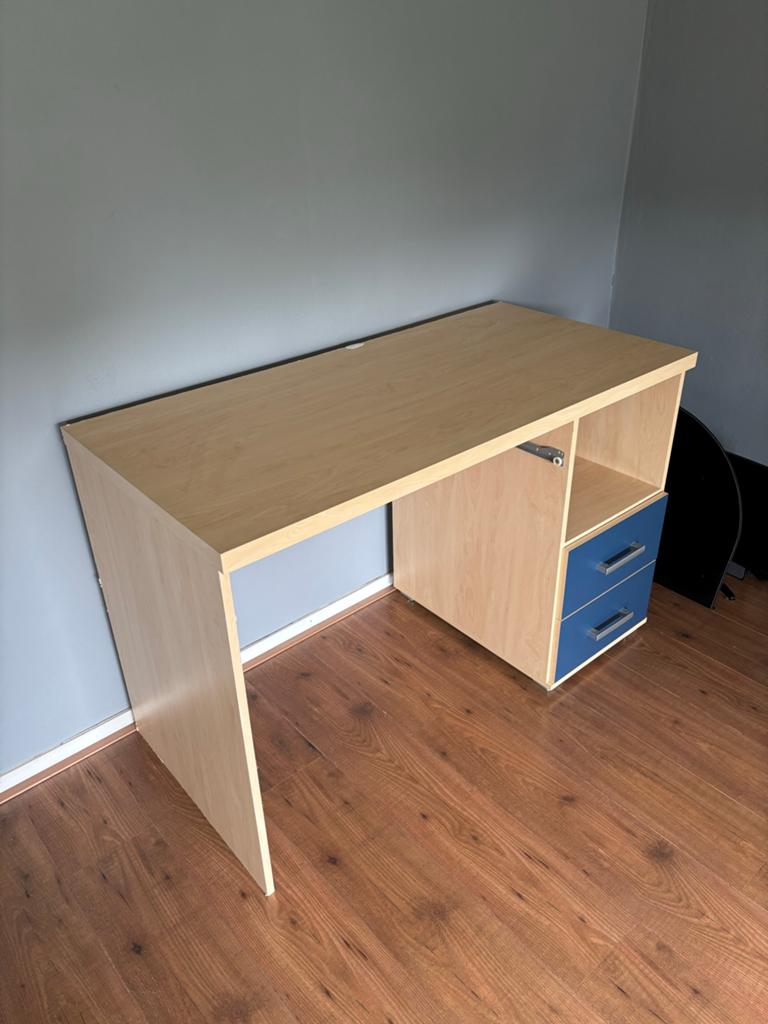 Bureau, Huis en Inrichting, Bureaus, Ophalen, Gebruikt