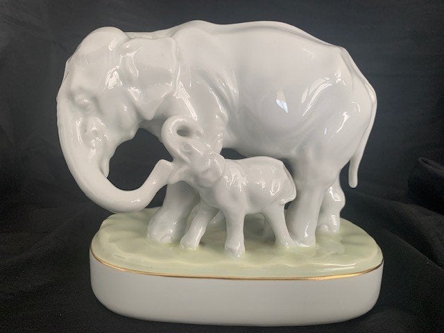 antieke Hutschenreuter olifant, Antiek en Kunst, Ophalen of Verzenden