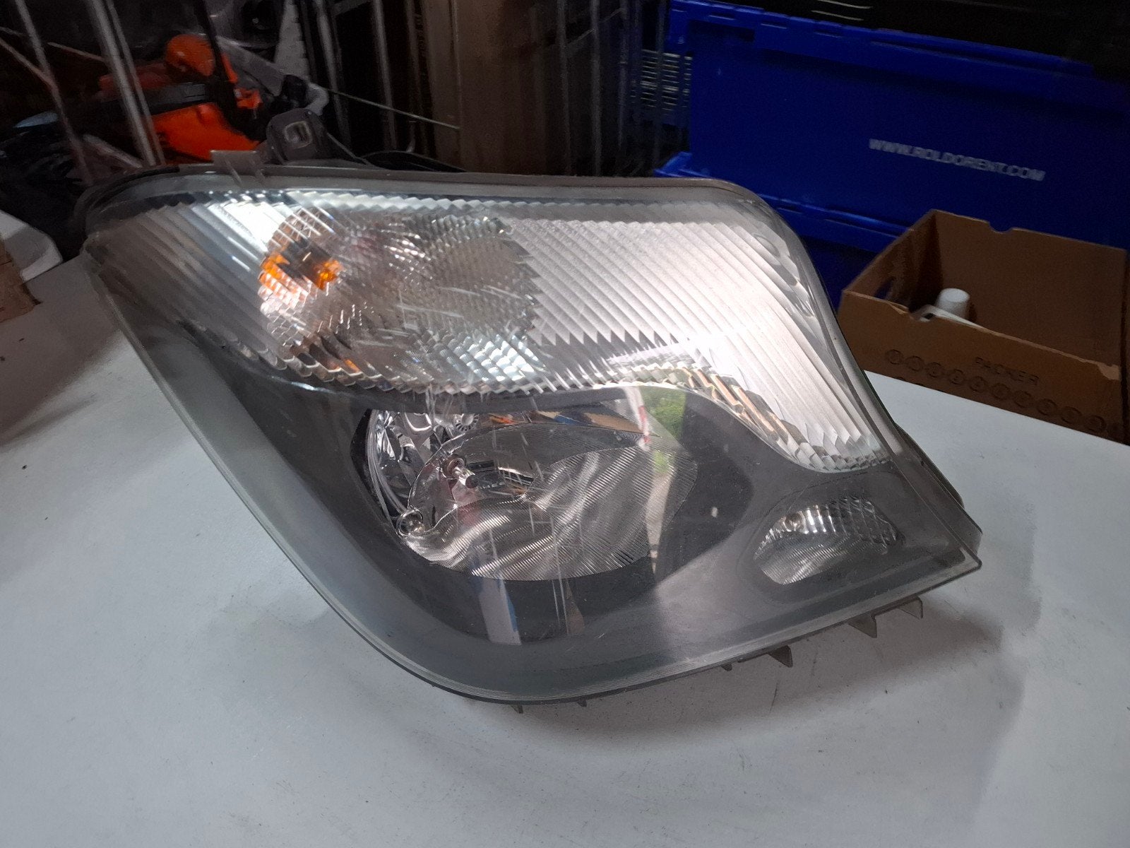 Koplamp Mercedes-Benz Sprinter W906 (2006-2013) Rechts, Ophalen of Verzenden, Koplamp, Koplamp, Mercedes