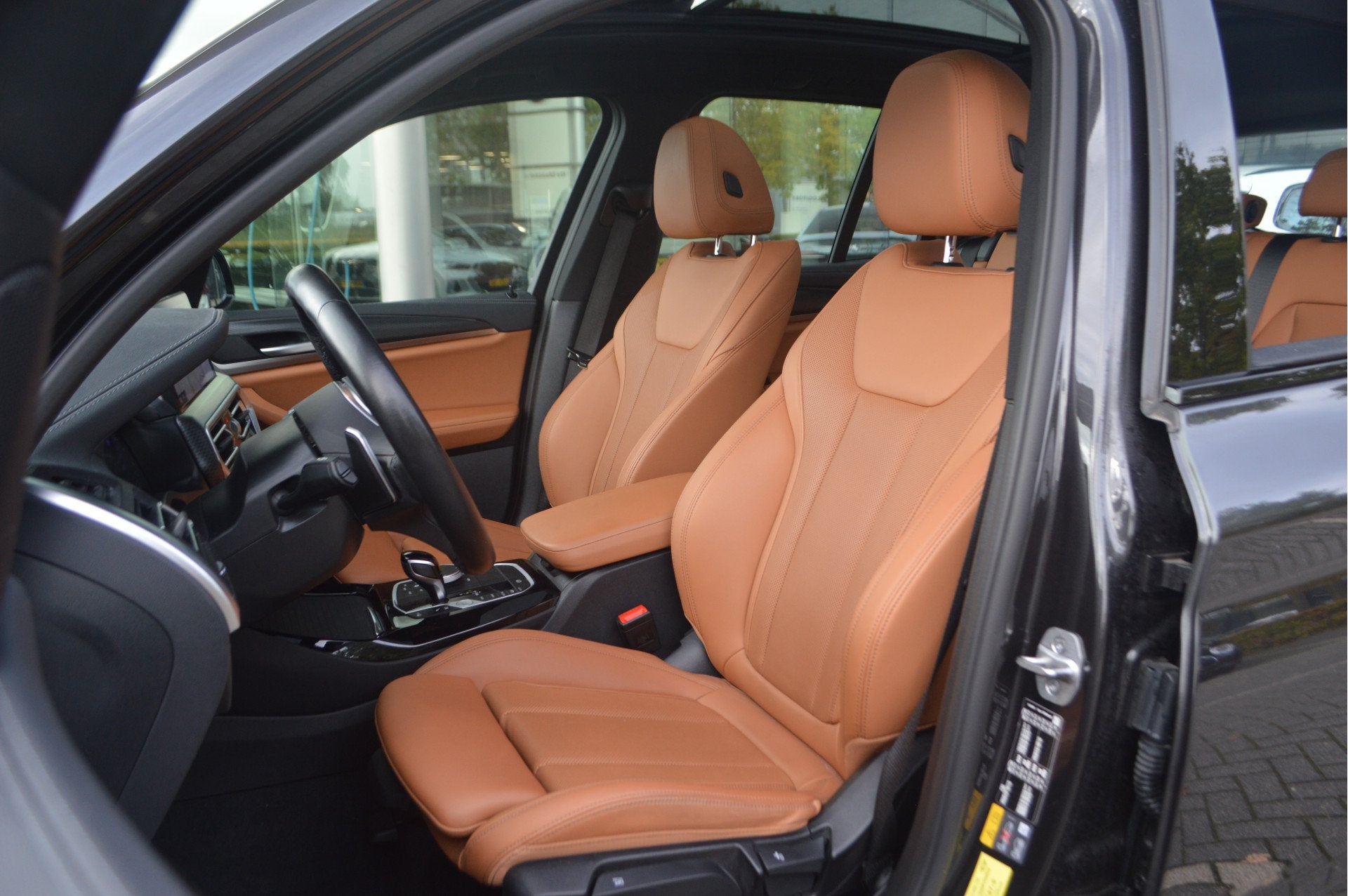 BMW X3 xDrive30e M Sport Automaat / Panoramadak / Trekhaak /, Gebruikt, Euro 6, Leder, Vierwielaandrijving