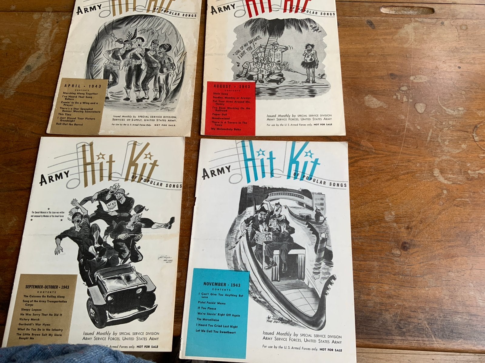 Vintage Army Hit Kit bladmuziek - 1943 collectie, Gebruikt, Zang, Ophalen of Verzenden, Thema