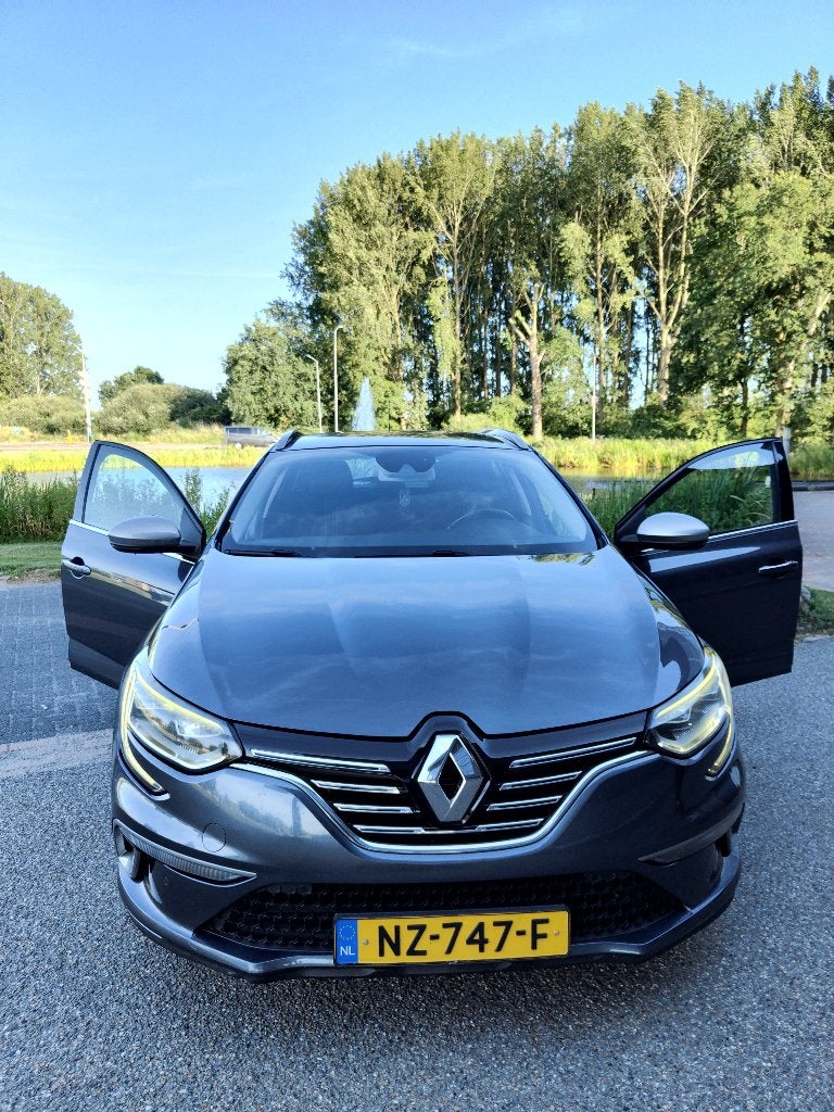 Renault Mégane Estate GT-Line 1.5, Auto's, Renault, Automaat, Stationwagon, Diesel, Particulier