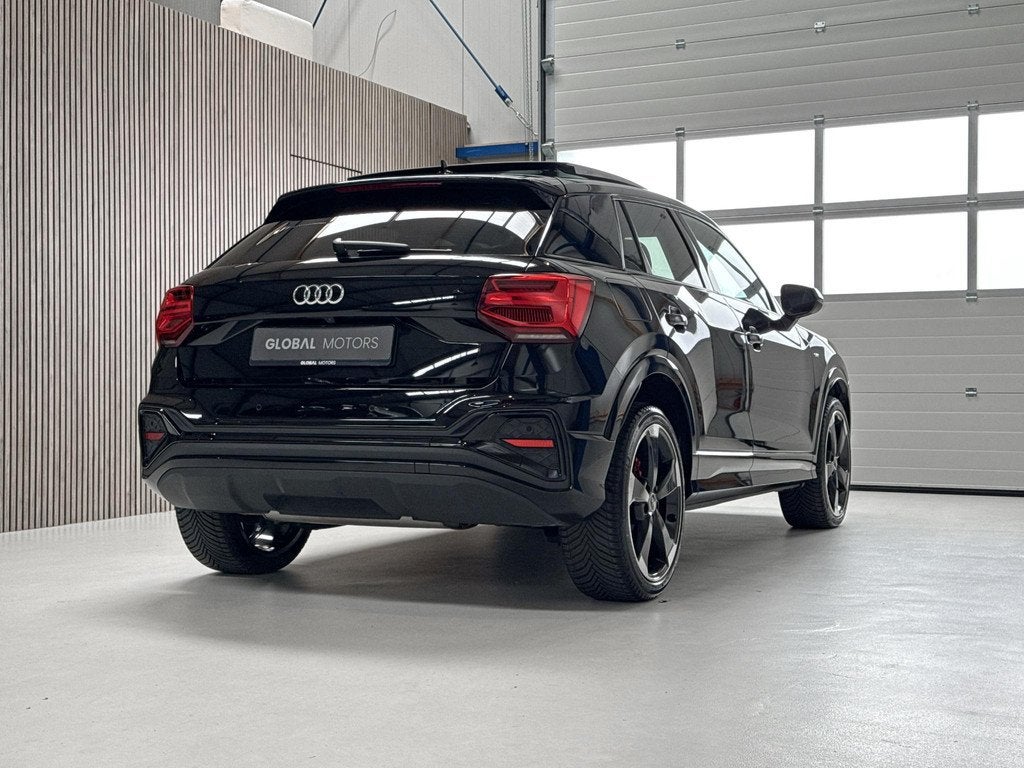 Audi Q2 35 TFSI S Edition 150PK - PANORAMADAK - AUTOMAAT - S, Auto's, Audi, 4 cilinders, 150 pk, Zwart, Bedrijf