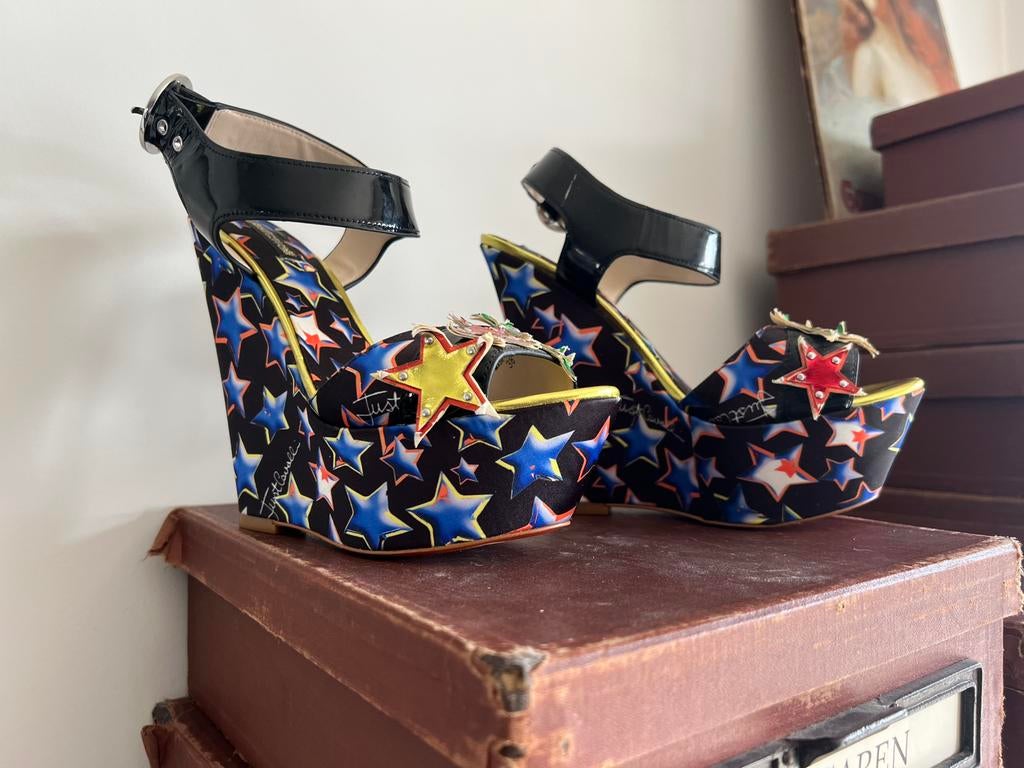 JUST CAVALLI DESIGN SLEEHAKKEN MAAT 38, Ophalen of Verzenden, Zo goed als nieuw, Zwart, Sandalen of Muiltjes