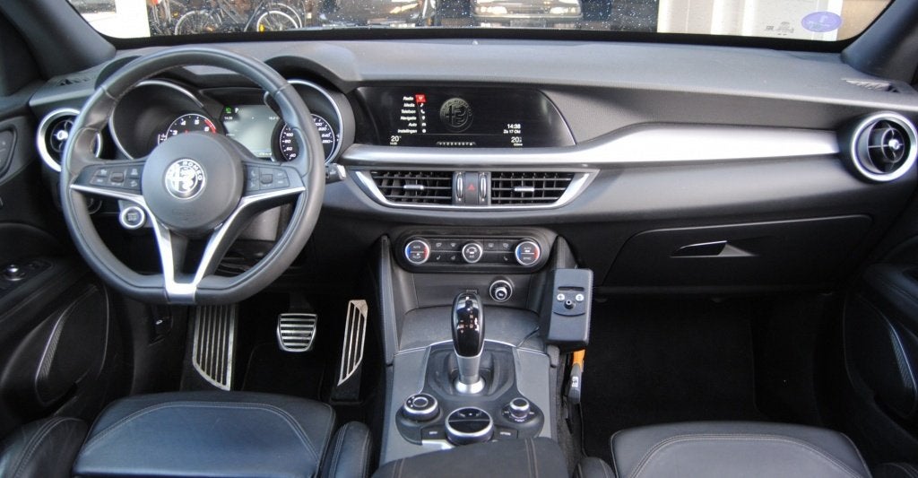 Alfa romeo Stelvio 2.0 T AWD Super, Auto's, Euro 6, 4 cilinders, 2000 kg, Bedrijf