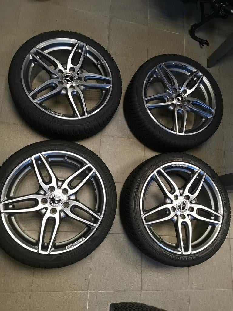 Originele Mercedes Benz Amg set 225 40 18 zie alle fotos, Auto-onderdelen, Banden en Velgen, 18 inch, Banden en Velgen, Nieuw