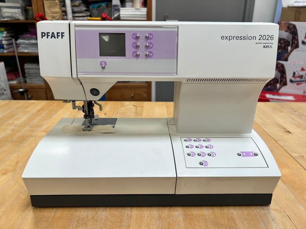 Pfaff Expression 2026, Hobby en Vrije tijd, Naaimachines en Toebehoren, Ophalen of Verzenden, Gebruikt, Naaimachine, Pfaff