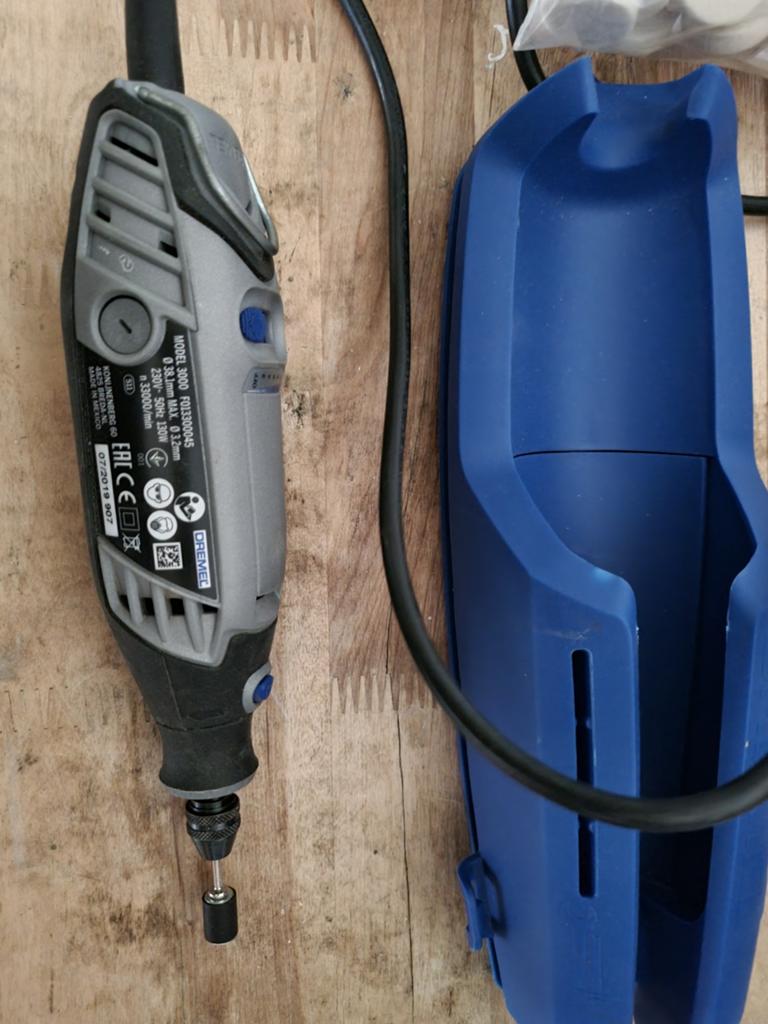 Dremel 3000 met accessoires, Ophalen of Verzenden