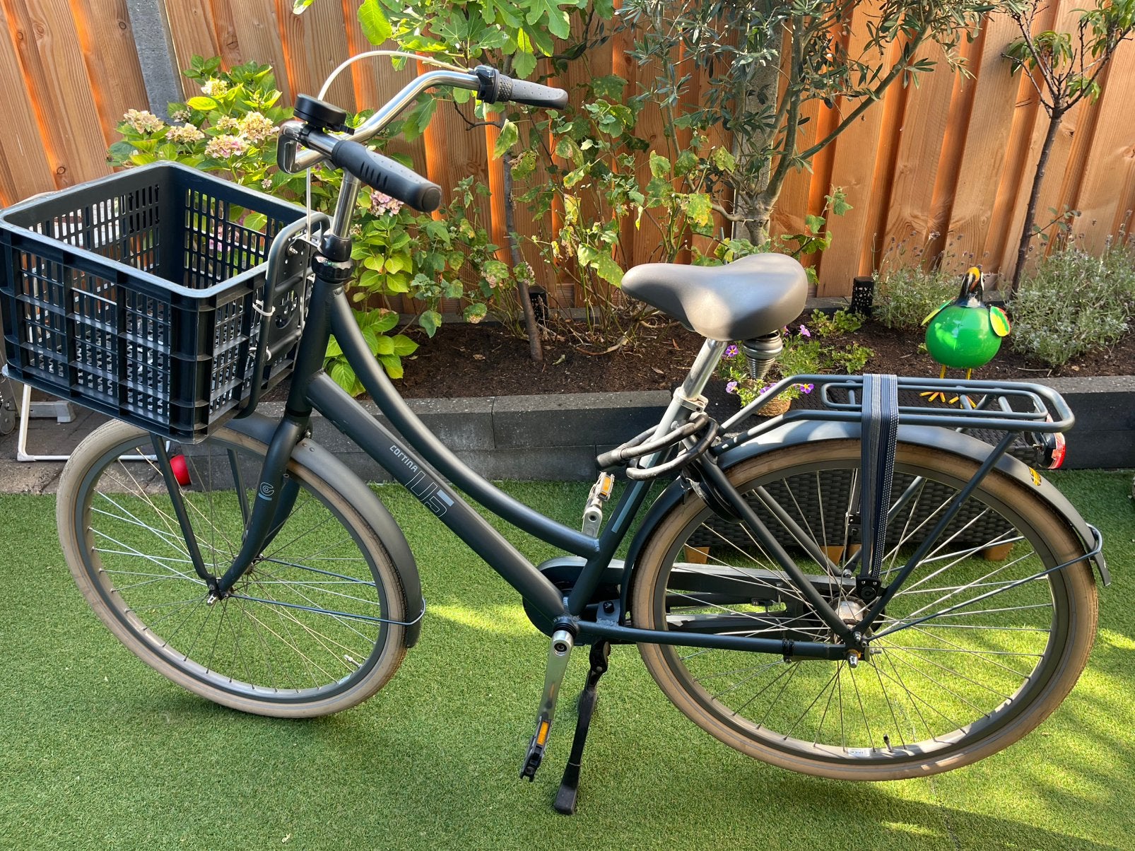 Cortina U5 Damesfiets met Voordrager en Versnellingen, Terugtraprem, 53 tot 56 cm, Versnellingen, Zo goed als nieuw