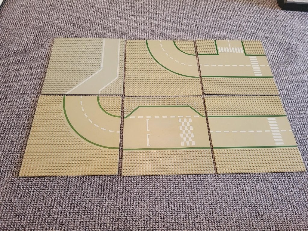 Partij P72=6x Lego grondplaten, bij 1 is een klein hoekje af