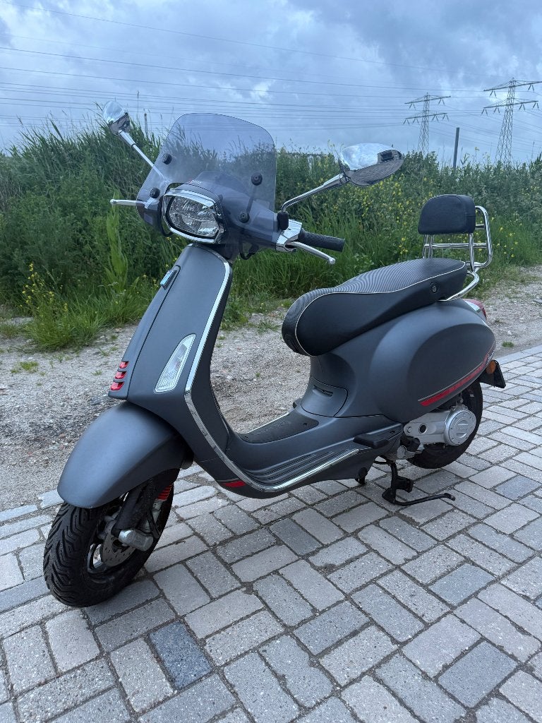 Vespa sprint, Ophalen, Maximaal 45 km/u, Vespa S, Zo goed als nieuw