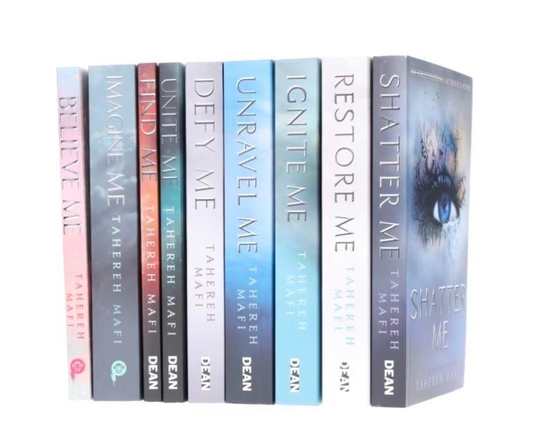 Shatter Me Serie - Complete Set van 9 Boeken in het engels, Ophalen of Verzenden, Zo goed als nieuw