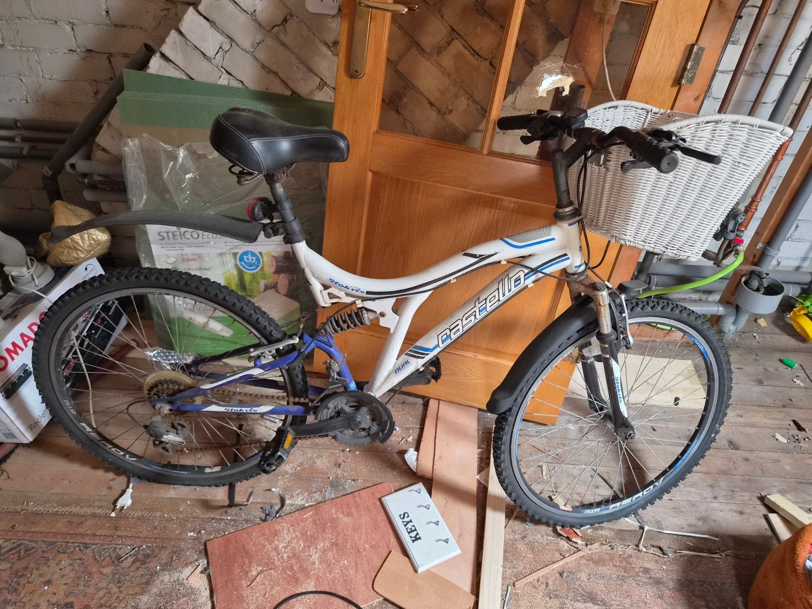 Stokvis Pastello mountainbike met mandje, Gebruikt, Velgrem, Overige maten, 15 tot 20 versnellingen