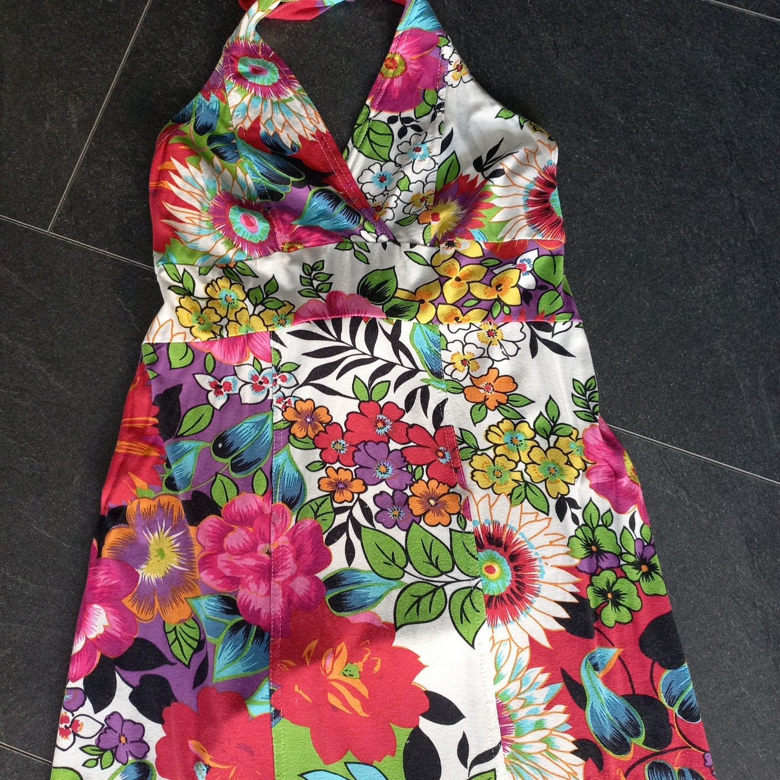 leuke gebloemde halter strech jurk maat S koopje nu, Overige kleuren, Ophalen of Verzenden, Zo goed als nieuw, Maat 36 (S)