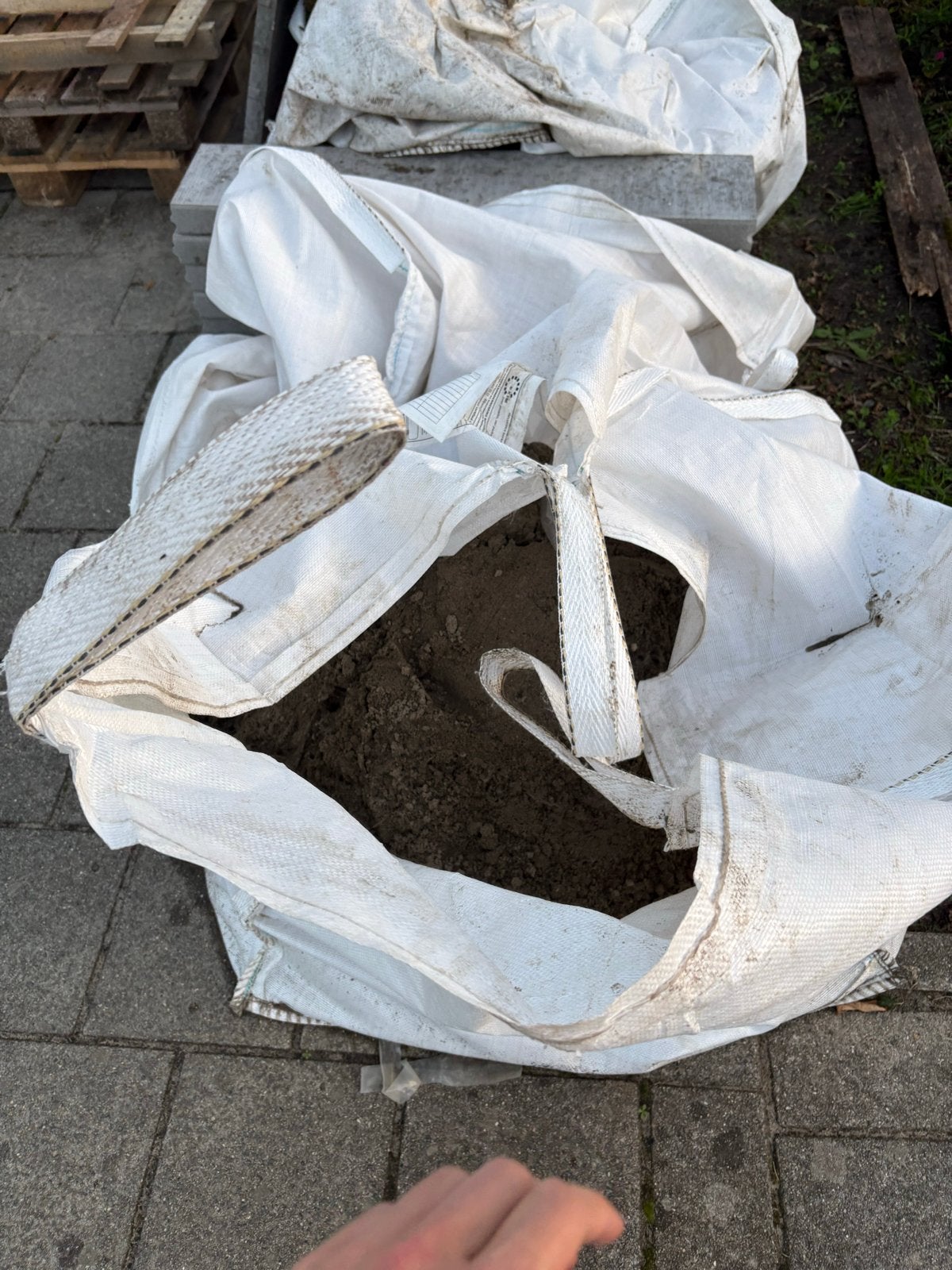 Gratis 0.25 kuub straatzand, Tuin en Terras, Ophalen of Verzenden, Gebruikt, Straatzand
