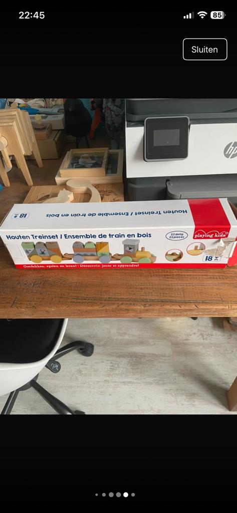 Houten trein, Kinderen en Baby's, Speelgoed | Houten speelgoed, Ophalen of Verzenden, Zo goed als nieuw, Duw- of Trekspeelgoed
