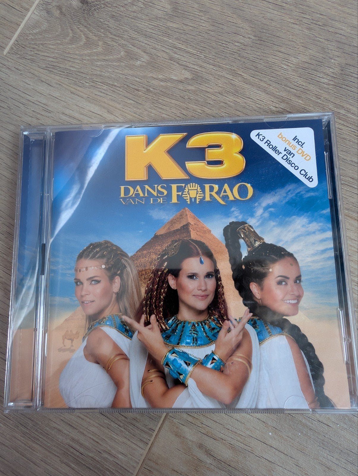 K3 - Dans van de Farao CD + K3 Roller Disco Club DVD, 3 tot 5 jaar, Inclusief doosje, Ophalen of Verzenden, Zo goed als nieuw