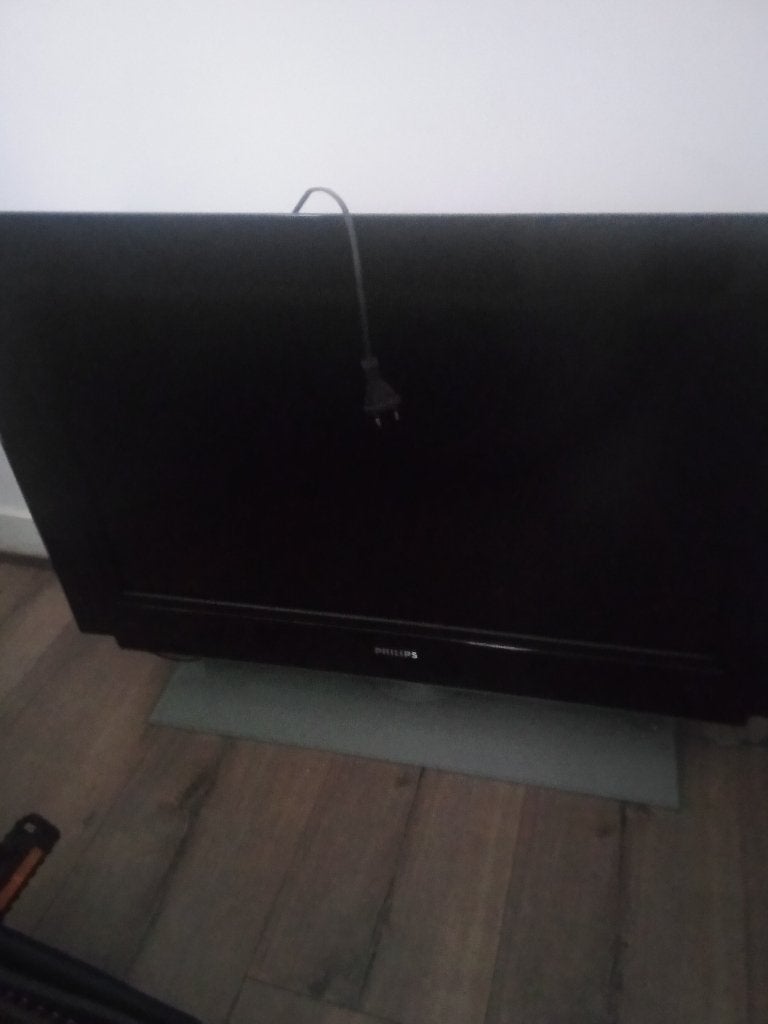 Philips televisie 32 inch met ambilight, Ophalen, Philips, 100 Hz, Gebruikt