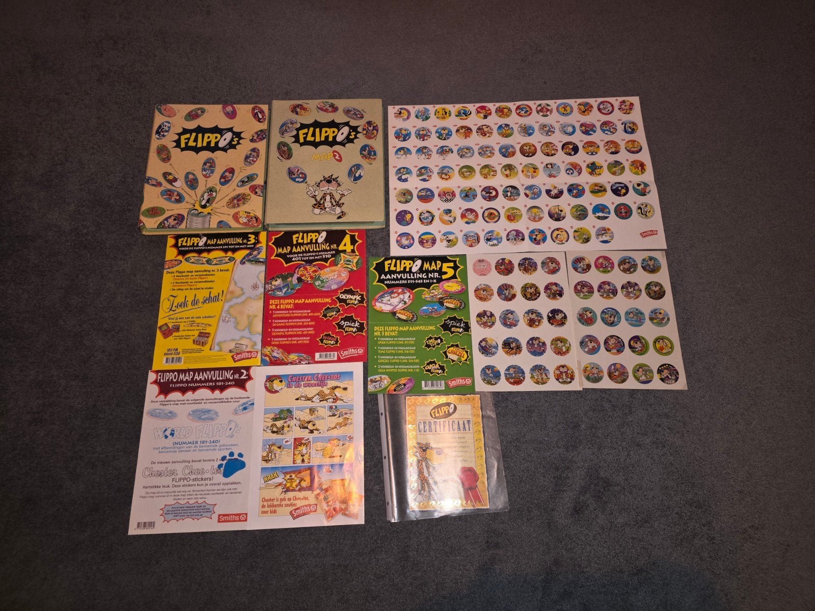 Super complete flippo set met certificaat en extra's!, Verzenden, Spiek, Verzameling, Met verzamelmap(pen)