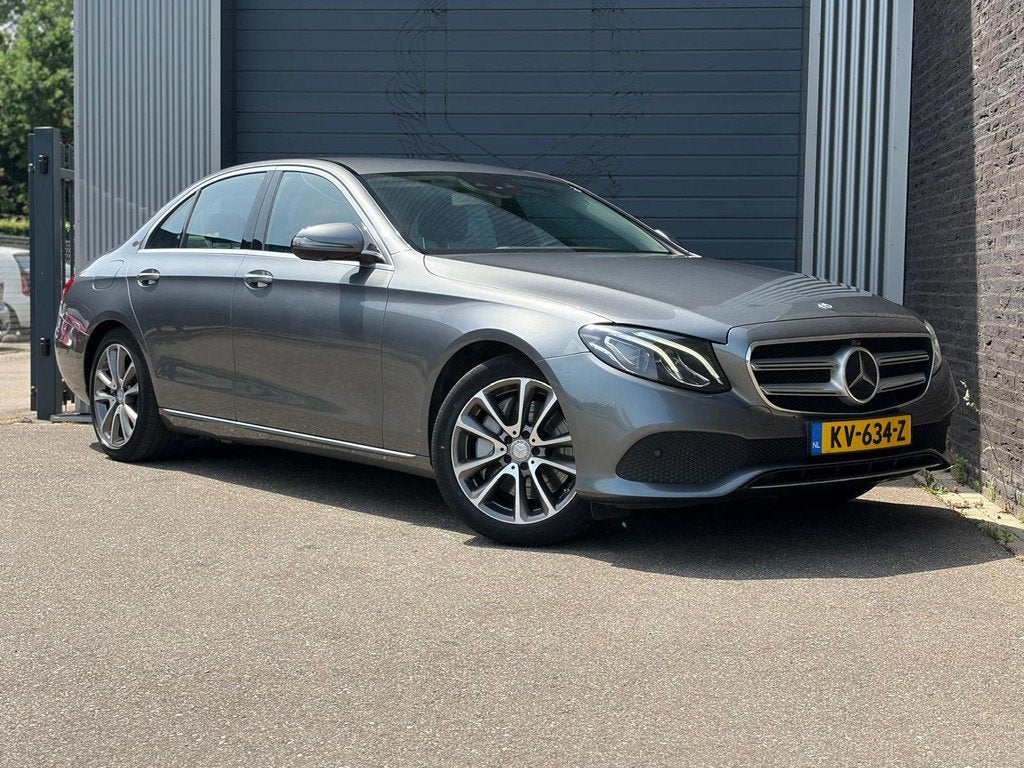 Mercedes-Benz E-klasse 350 e Lease Edition Automaat|Camera|E, Automaat, Achterwielaandrijving, Gebruikt, Euro 6