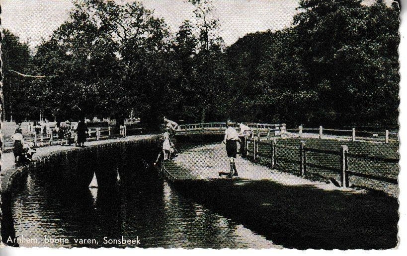 ARNHEM-SONSBEEK - BOOTJE VAREN, Ophalen of Verzenden, 1960 tot 1980, Gelopen, Gelderland