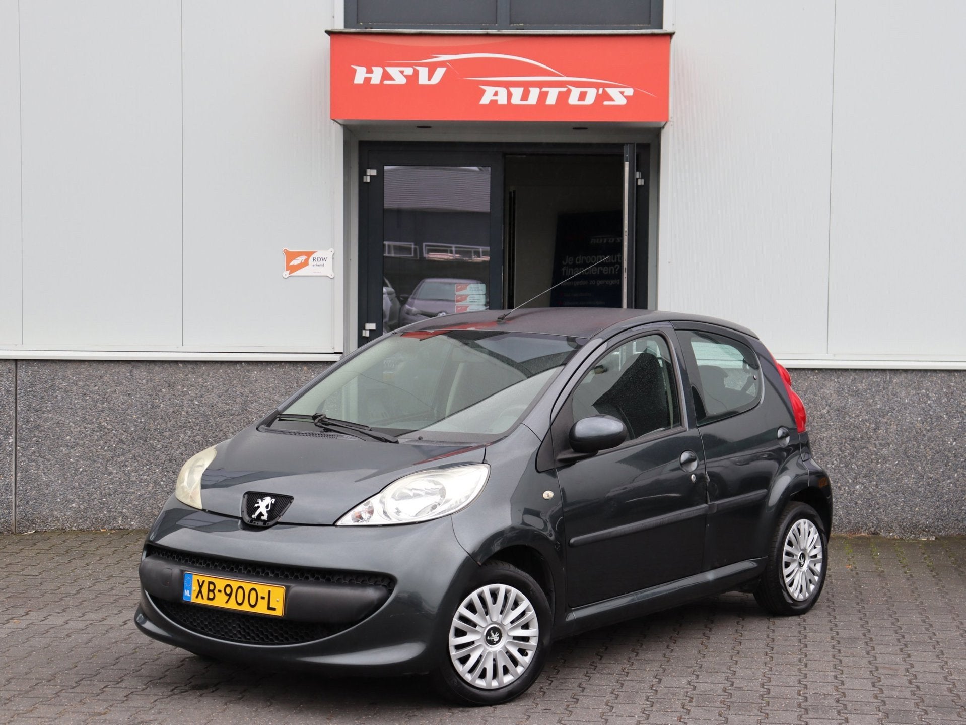 Peugeot 107 1.0-12V XR airco 4-deurs *apk 08-2027*, Auto's, Peugeot, Voorwielaandrijving, Airbags, Gebruikt, 4 stoelen