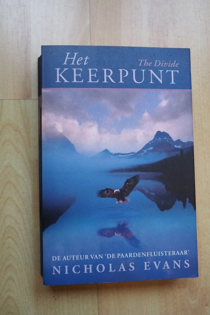 Boek: Het keerpunt (oorspronkelijke titel: The Divide), Europa overig, Ophalen of Verzenden, Zo goed als nieuw, Nicholas Evans