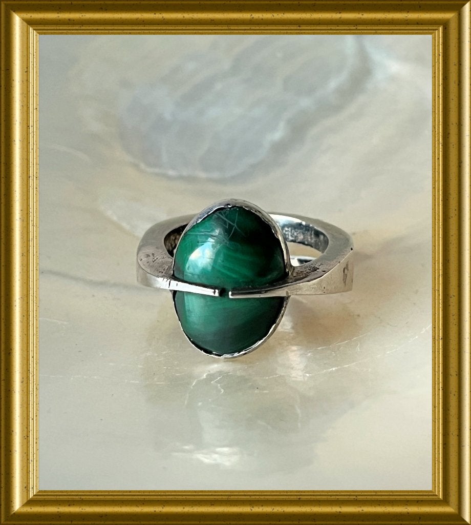 Mooie zilveren ring met malachiet, Ophalen of Verzenden, Zilver, Ring, Met edelsteen