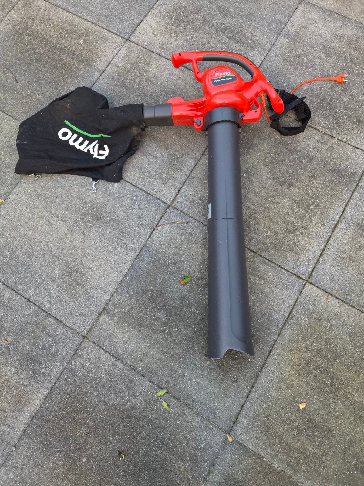 Flymo PowerVac 3000 bladblazer/bladzuiger, Ophalen, Gebruikt, Met opvangzak, Handgedragen