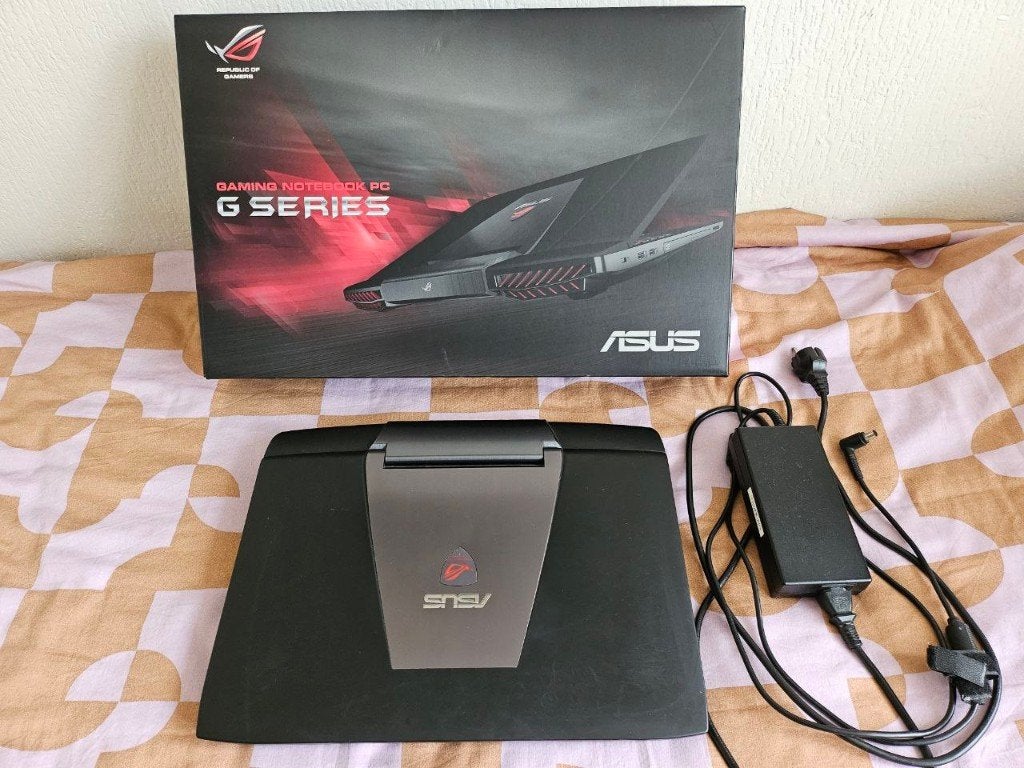 Asus ROG G751J Gaming Laptop, Gebruikt, Met videokaart, 2 tot 3 Ghz, Qwerty