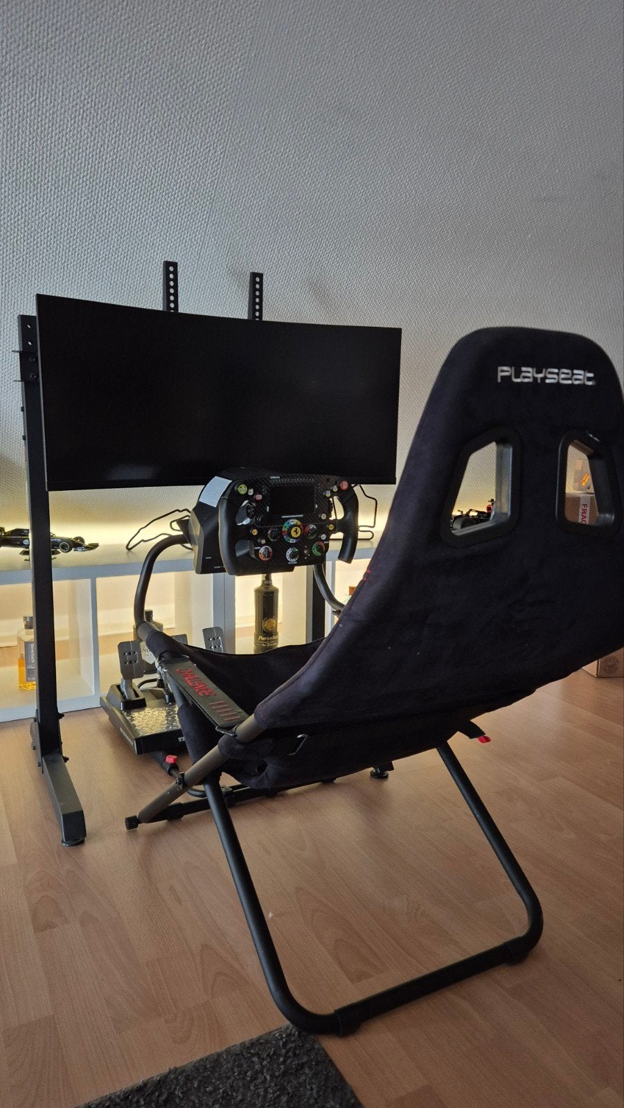 Complete Sim Racing setup -  Ferrari SF1000 / Playseat / Etc, Ophalen, Zo goed als nieuw