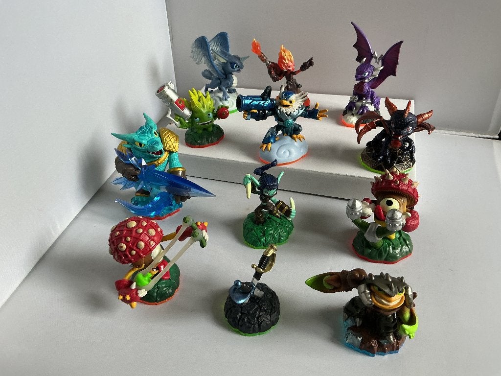 Skylanders 2014 Aktivision # 12 stuks., Ophalen of Verzenden, Zo goed als nieuw