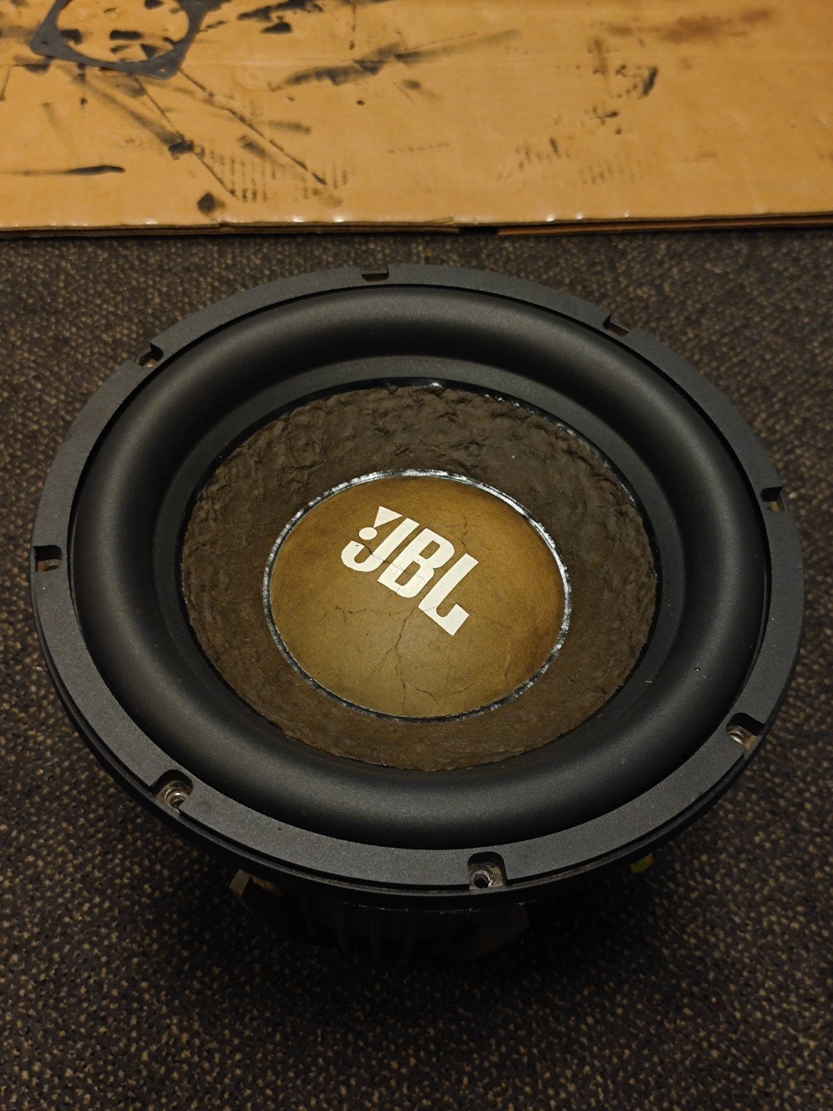 JBL W12GTI, Auto diversen, Ophalen, Zo goed als nieuw
