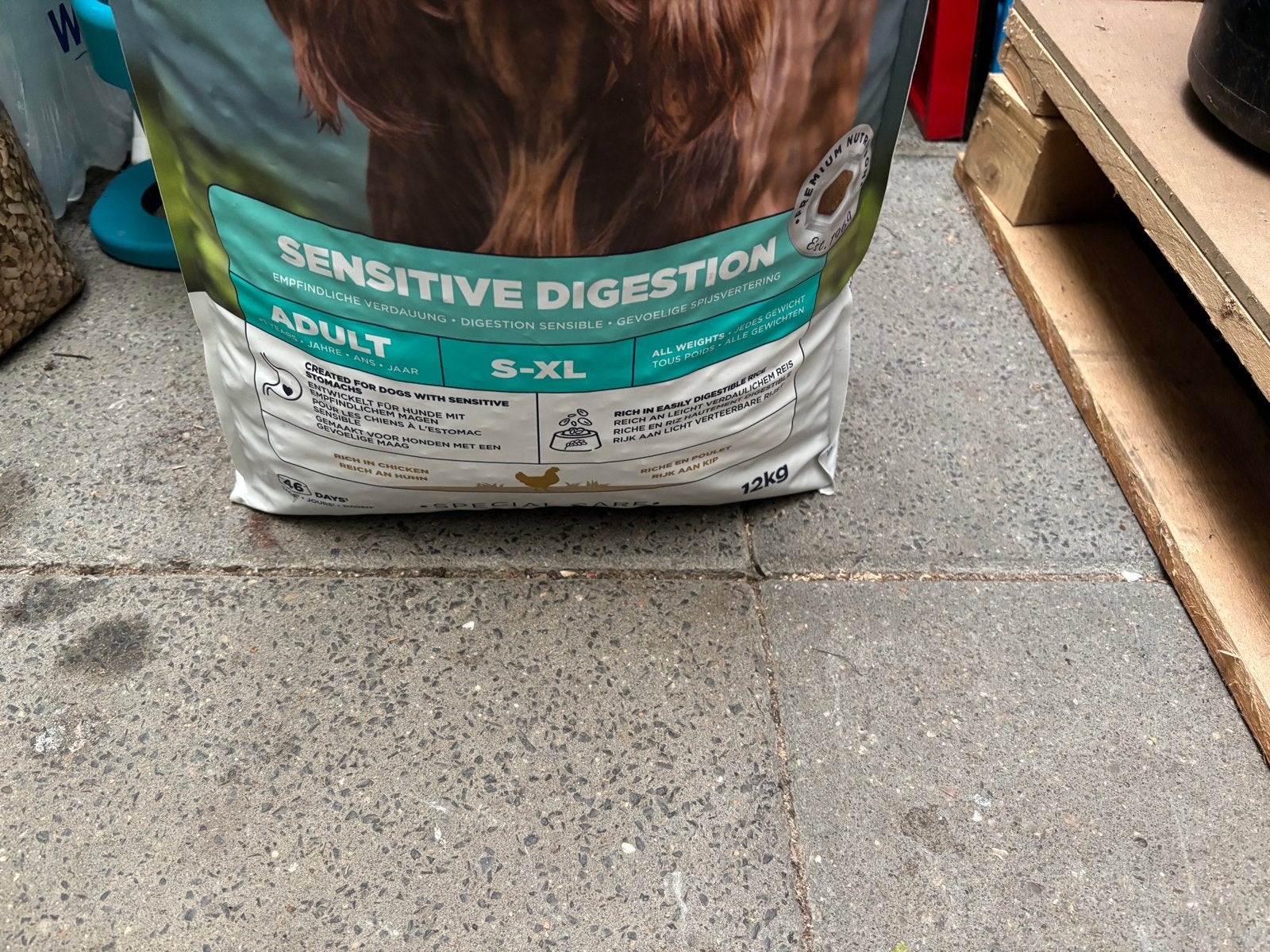 Eukanuba hondenvoer, Dieren en Toebehoren, Ophalen, Hond