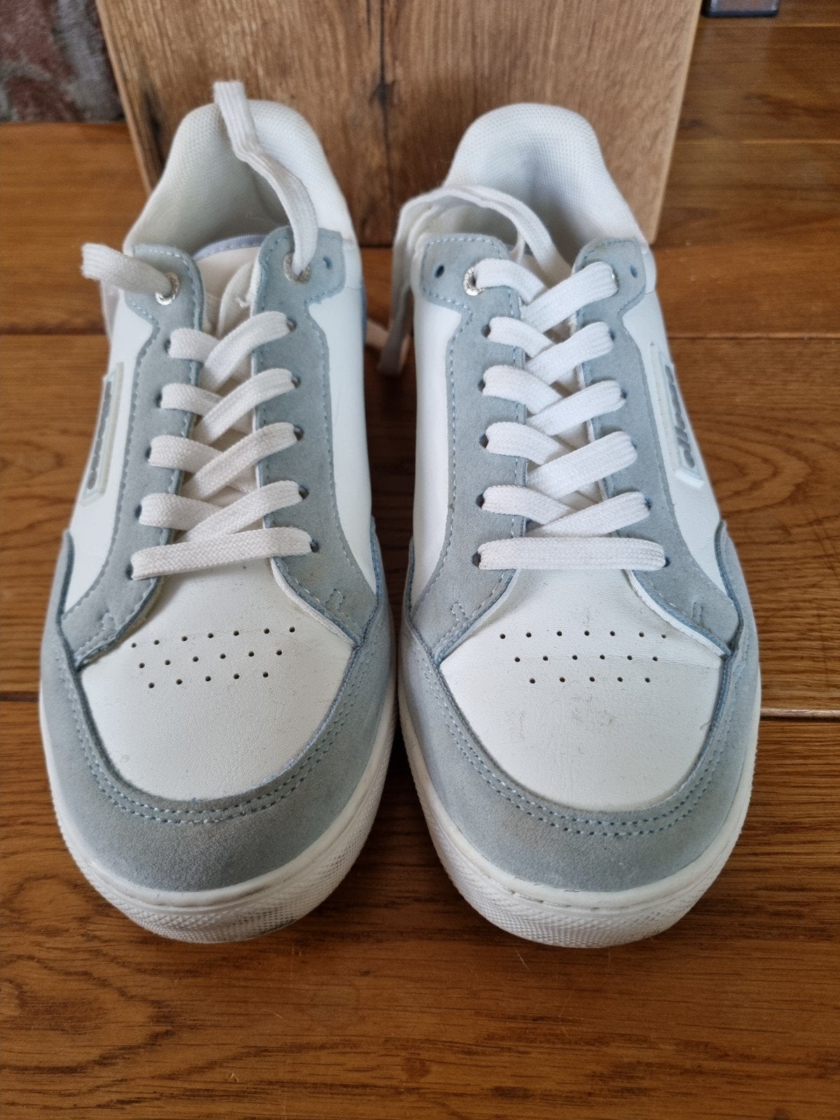 Ellesse sneakers wit/lichtblauw, Ellesse, Wit, Ophalen of Verzenden, Sneakers of Gympen