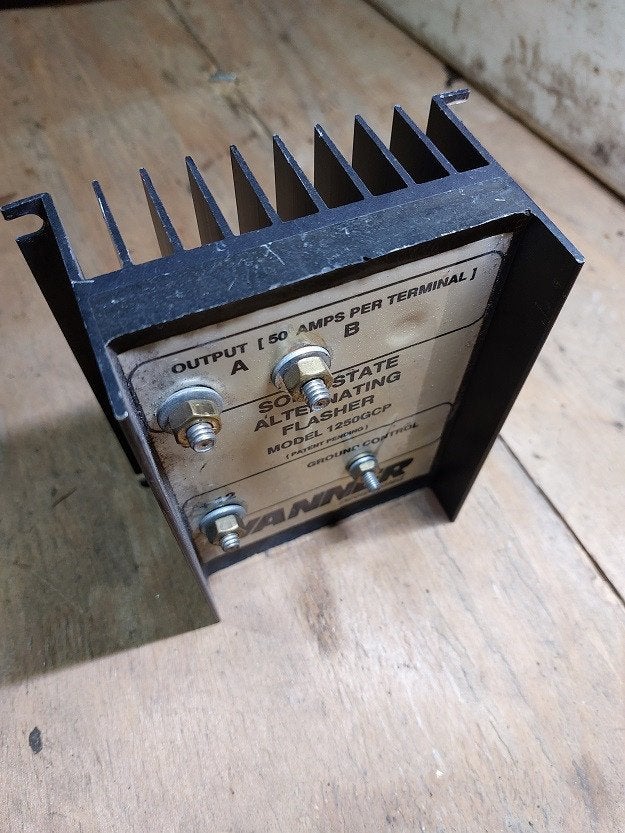 Flasher - elektronische  flitser ex ambulance, Verzenden