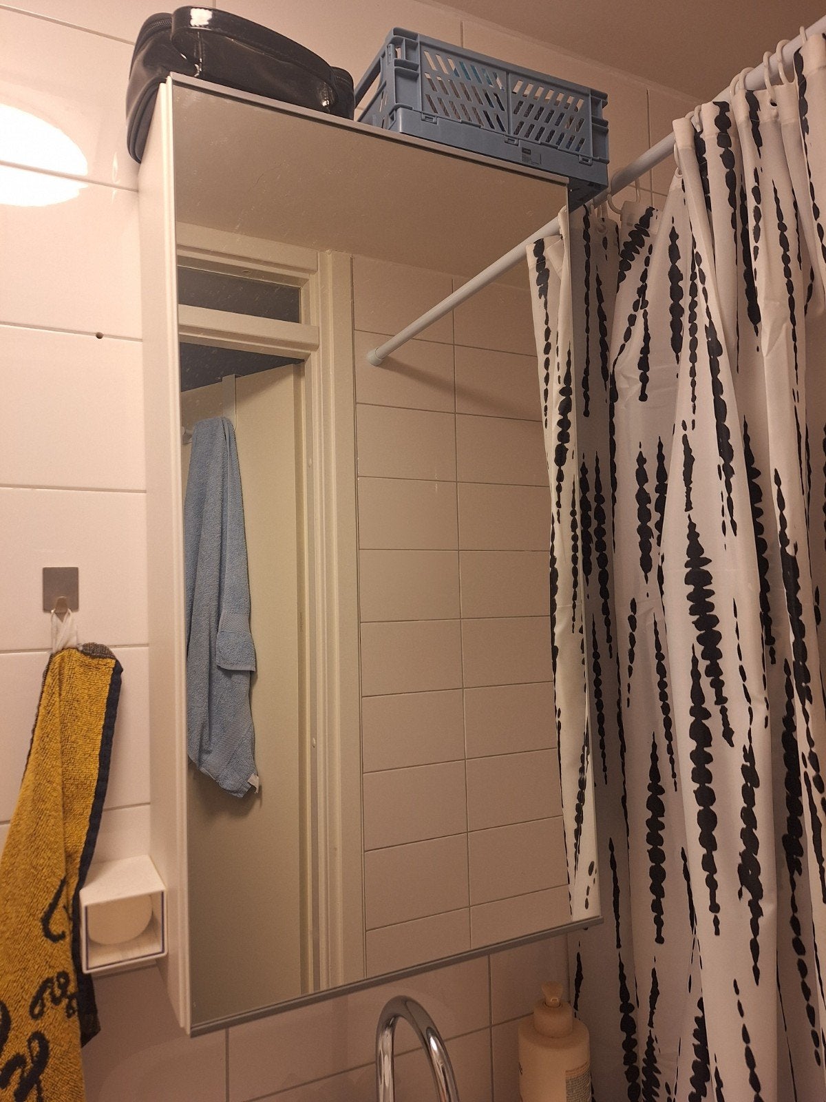 AFHALEN VANAF 30-7 - IKEA Enhet spiegelkast, Huis en Inrichting, Badkamer | Badkamermeubels, Ophalen, Minder dan 50 cm, Spiegelkast