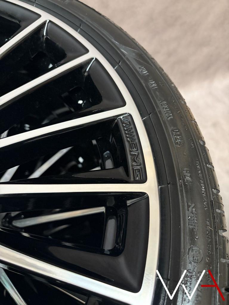 19” Mercedes C-Klasse AMG velgen W206 S206 Origineel Pirelli, 19 inch, Gebruikt, 255 mm, -