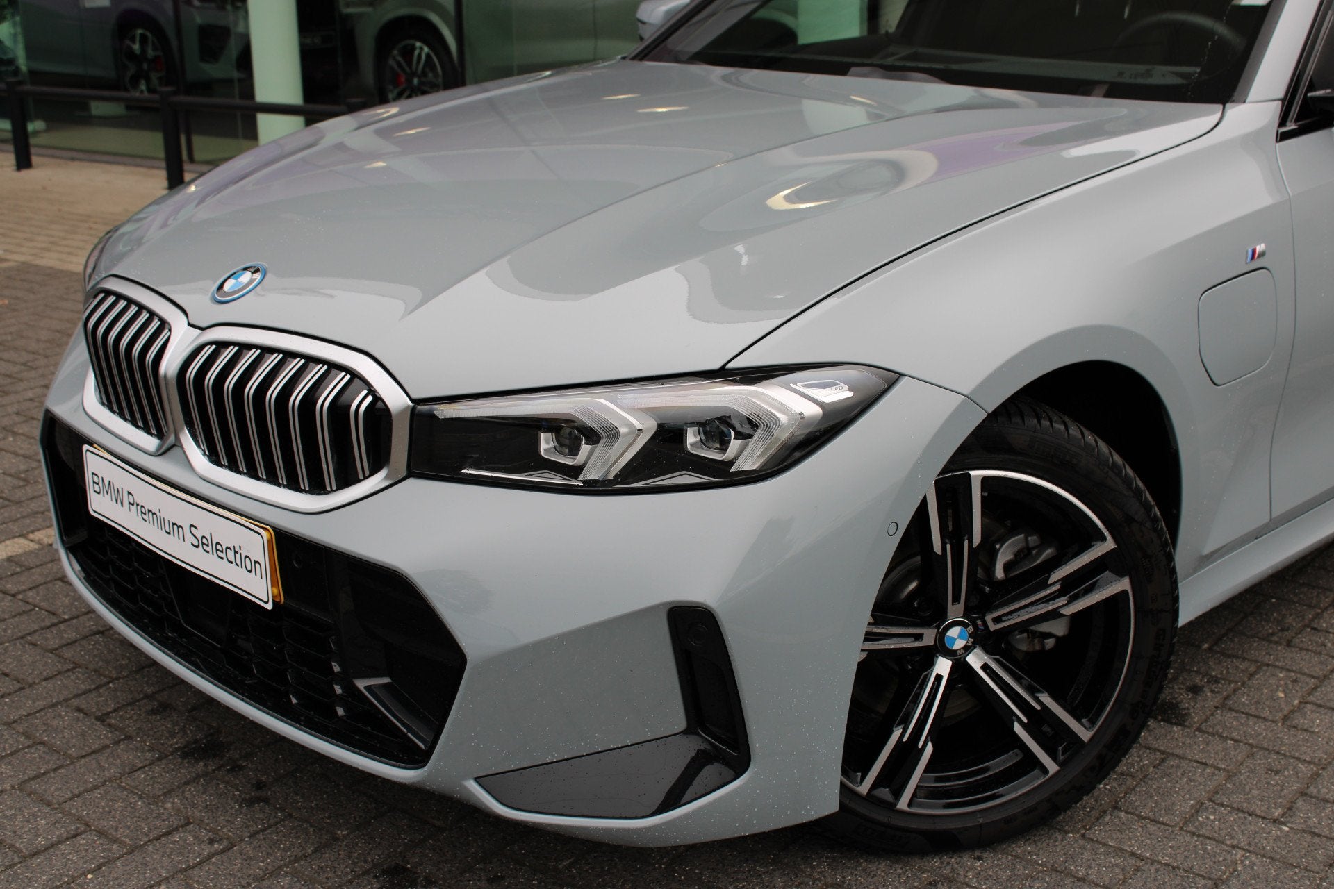 BMW 3 Serie Touring 330e M Sport Automaat / Trekhaak / Achte, Auto's, Gebruikt, 4 cilinders, Met garantie (alle), Hybride Elektrisch/Benzine