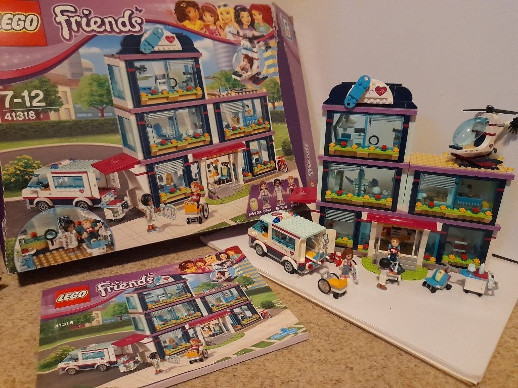 Lego Friends Ziekenhuis 41318, Kinderen en Baby's, Speelgoed | Duplo en Lego, Lego, Friends, Ophalen of Verzenden, Zo goed als nieuw