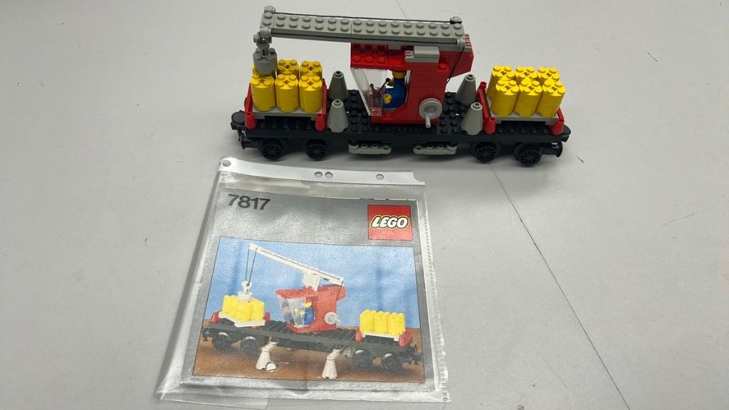 SB2767 Lego trein wagon7817 compleet + boekje, Ophalen of Verzenden, Zo goed als nieuw