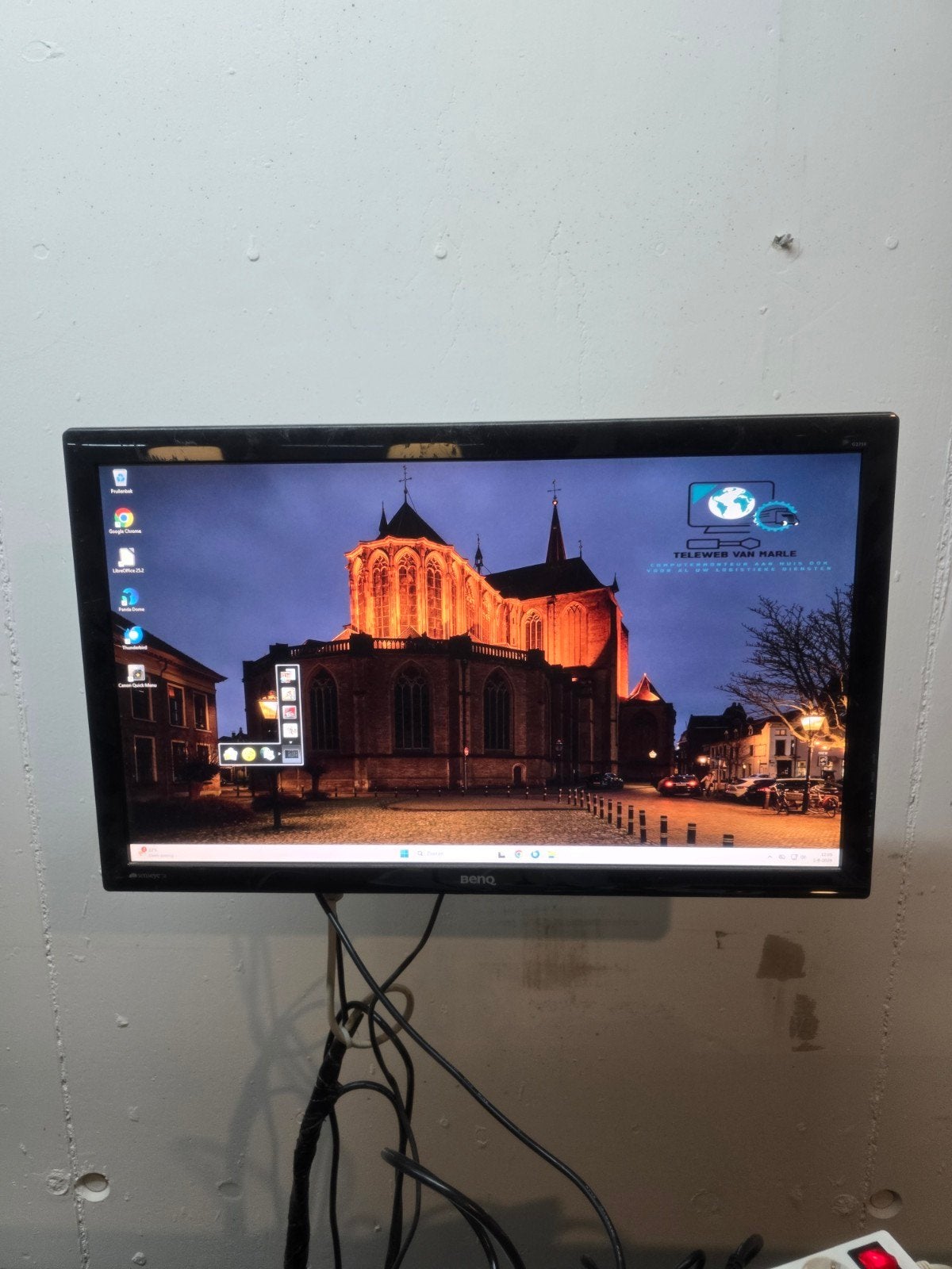 5 Schermen merk benq g 2750, Ophalen, Full HD, 60 Hz of minder, DVI