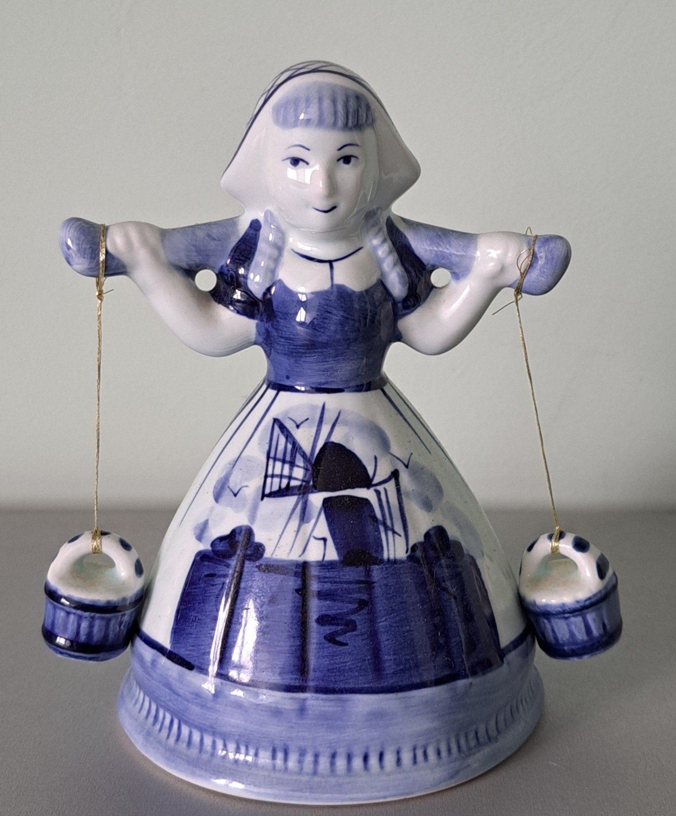 Bosman Delfts blauw. Dame met authentiek kenmerk, Ophalen