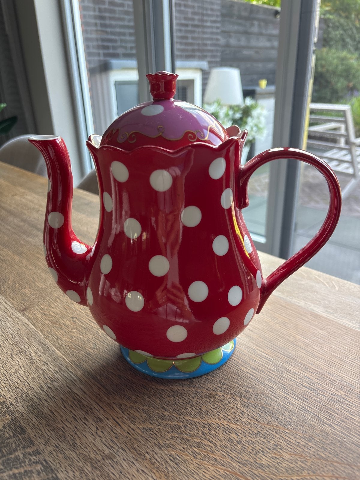 Douwe Egberts Theepot Rood met Witte Stippen, Huis en Inrichting, Theepot/fluitketel, Ophalen of Verzenden, Zo goed als nieuw