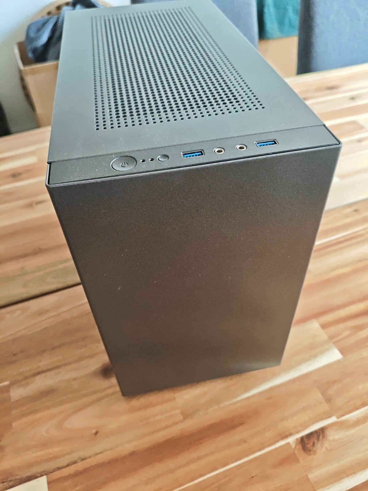 Inter-Tech IM-1 POCKET Micro T, met Silverstone 500w PSU, Ophalen of Verzenden, Zo goed als nieuw